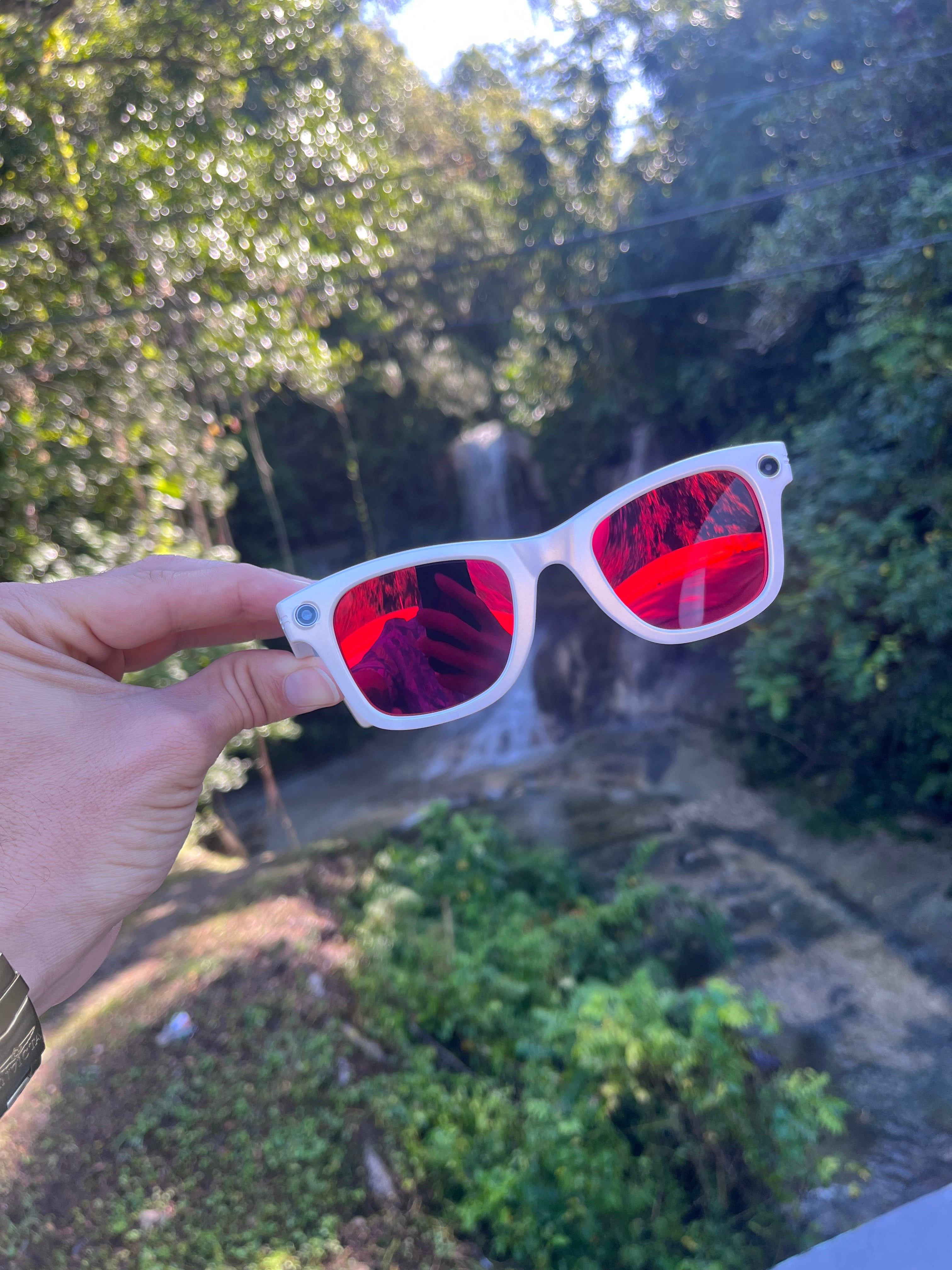 SmartWave Classic+ gafas inteligentes con cámara HD, audio open-ear, Bluetooth y resistencia IP65
